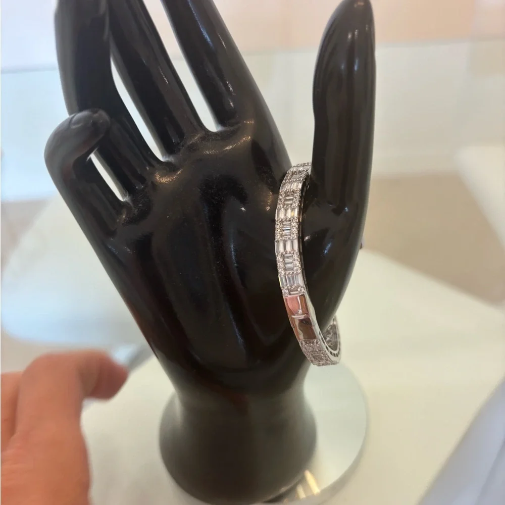 Executive Sterling Silver Bangle Emerald Cut